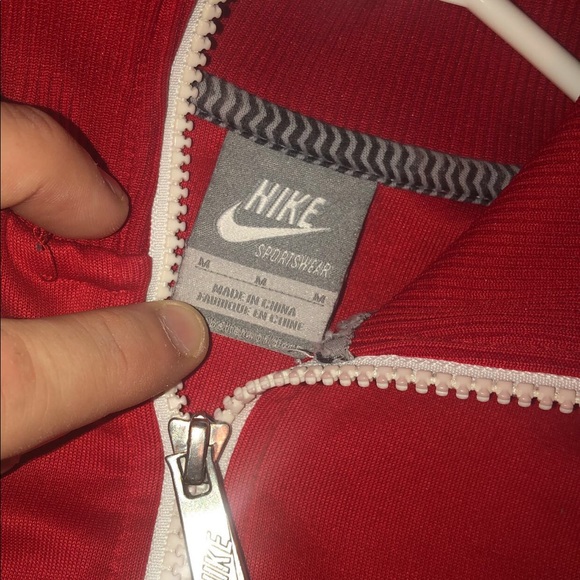 Nike Sweater - Picture 2 of 3